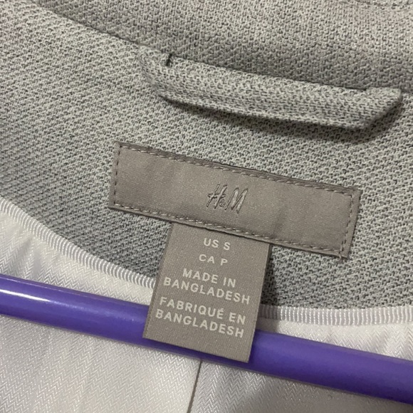 Grey women’s blazer - Picture 2 of 2